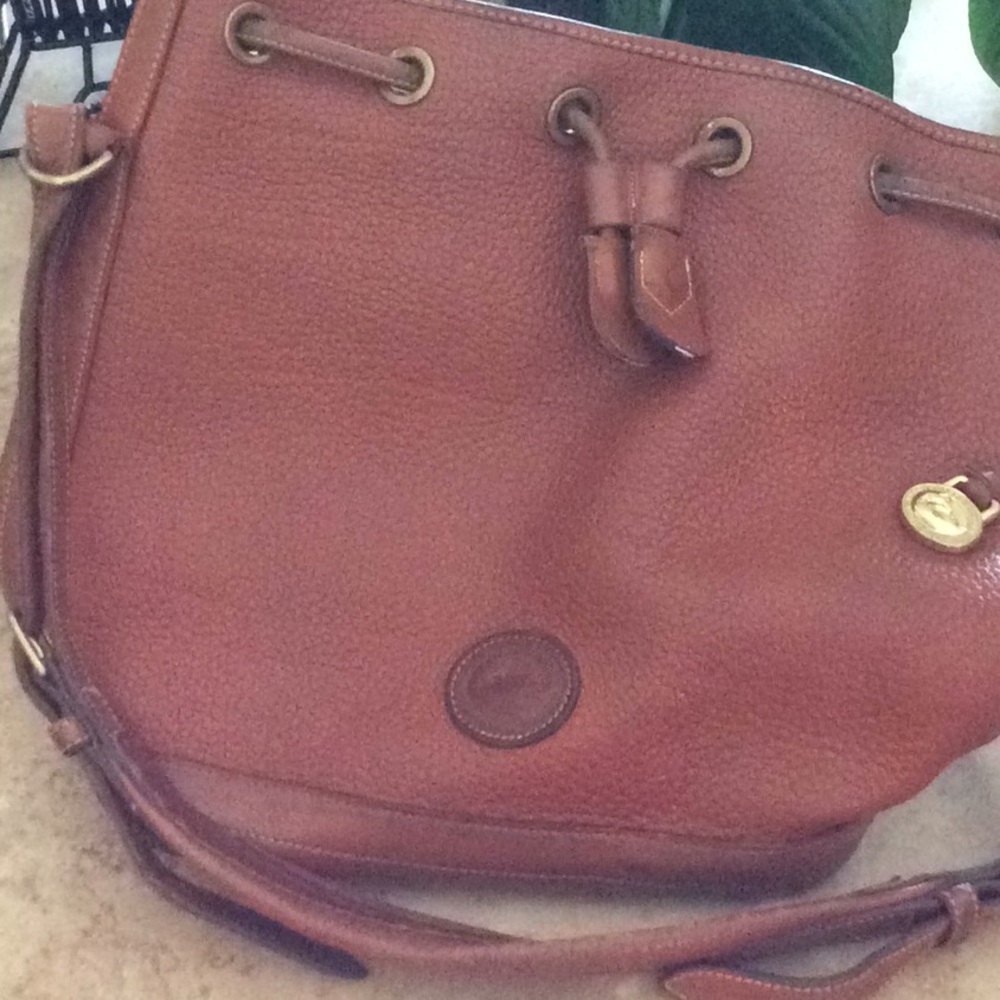 Dooney & Bourke